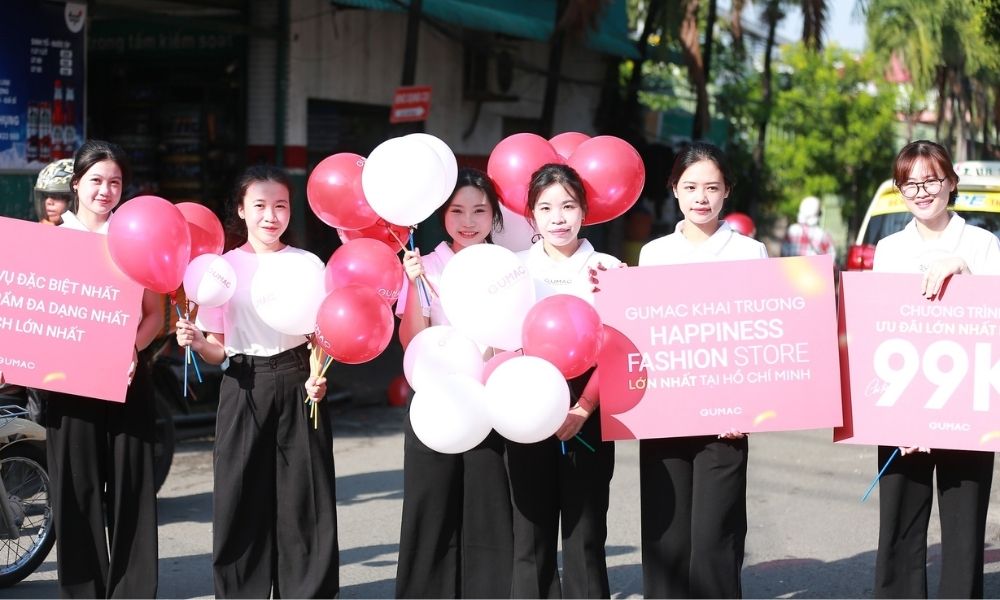 Đón tiếp khách mời, Check in