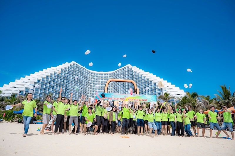 Tổ chức gala dinner kết hợp team building