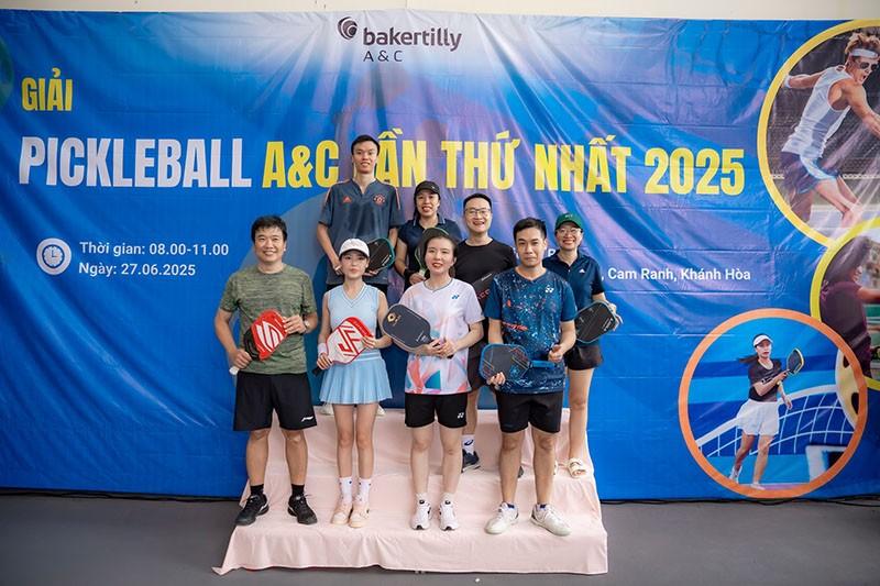 Tổ chức tiệc gala dinner kết hợp thể thao nội bộ