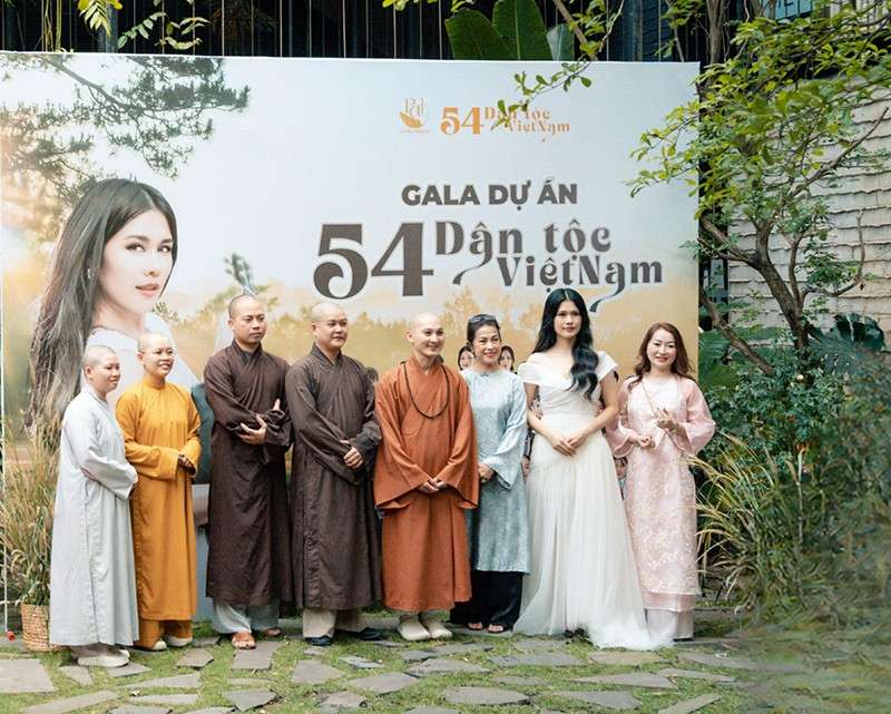 Tiệc tri ân Eco-Friendly 54 dân tộc Việt Nam