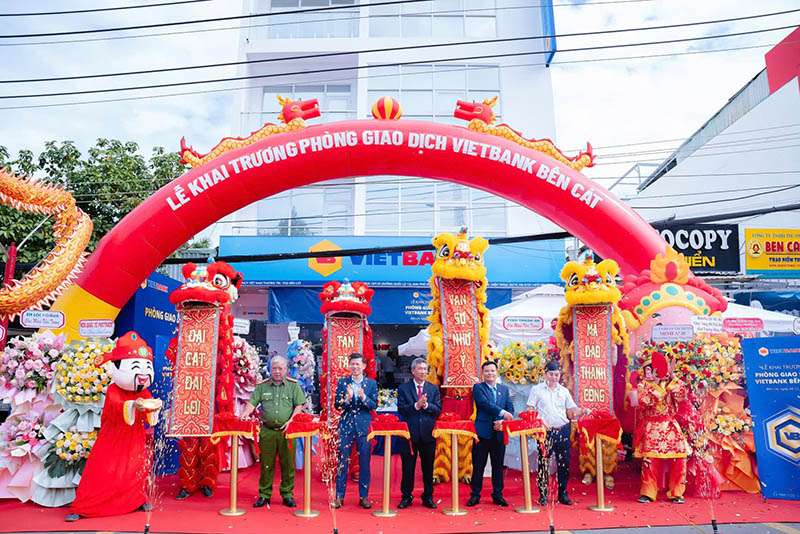 Cho thuê cổng hơi khai trương HCM
