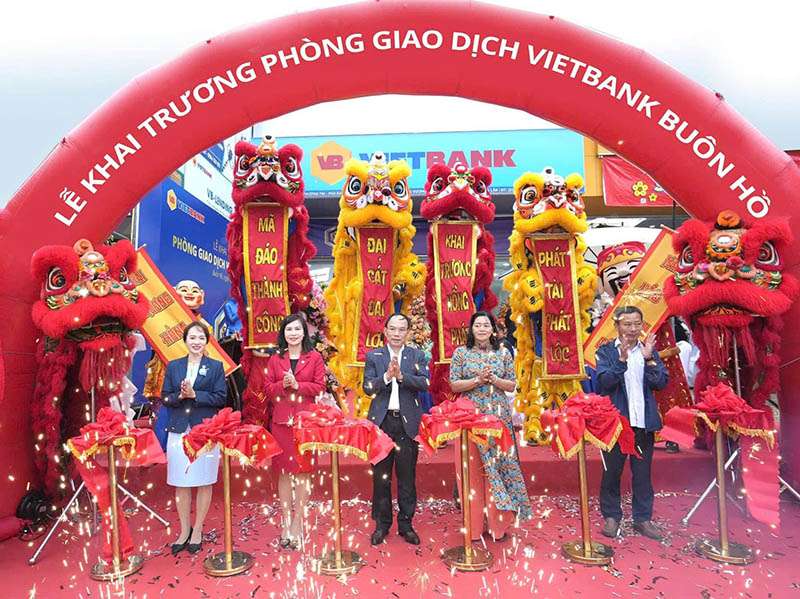 Cho thuê cổng hơi khai trương HCM