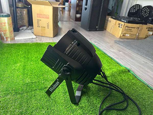 Cho thuê đèn sân khấu sự kiện