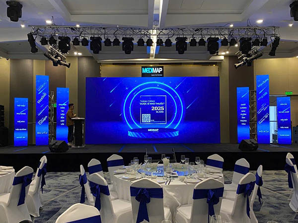 Cho thuê màn hình Led giá rẻ HCM