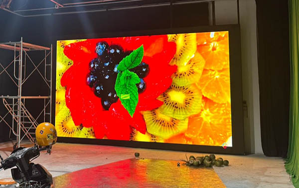 Cho thuê màn hình Led giá rẻ HCM