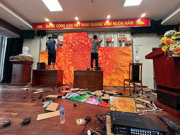 Cho thuê màn hình Led giá rẻ HCM