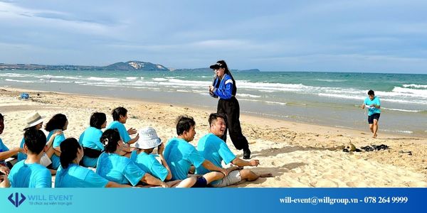 MC teambuilding ngoài biển