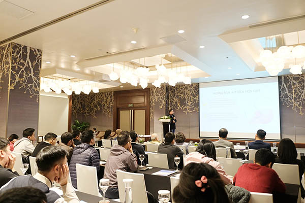 Cho thuê máy chiếu sự kiện HCM