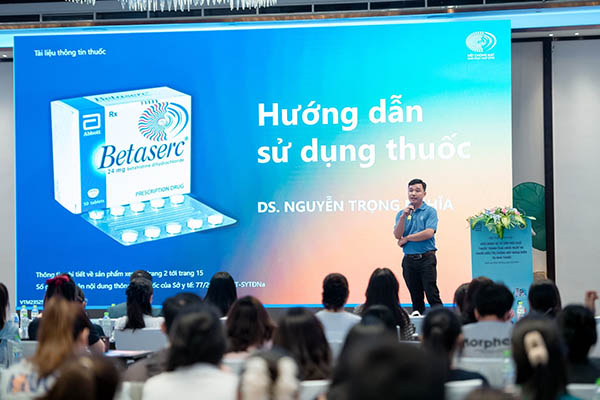 Cho thuê máy chiếu sự kiện HCM