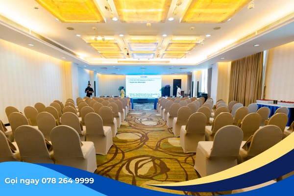 Cho thuê bàn ghế sự kiện: Hội nghị khoa học chuyên đề tim mạch do Diag tổ chức