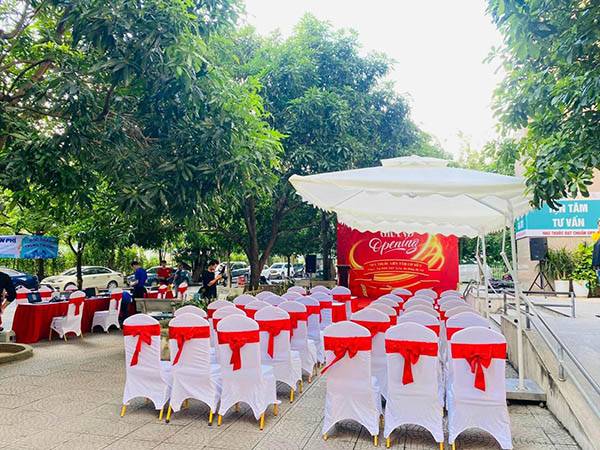 Cho thuê bàn ghế sự kiện hồ chí minh