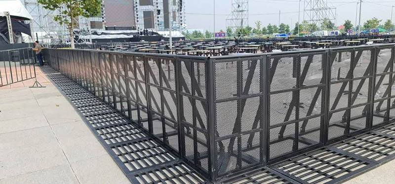 Cho thuê hàng rào sự kiện, bảo vệ an ninh giá rẻ HCM