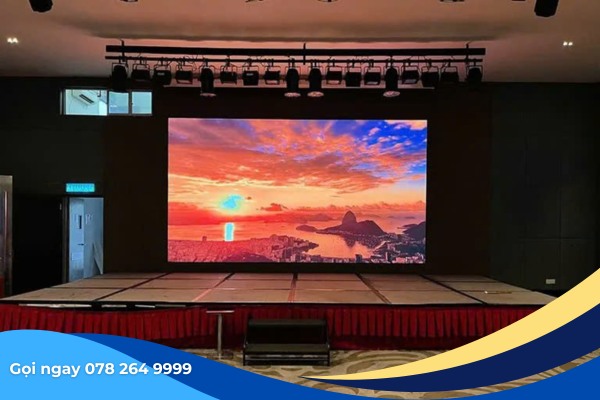 đa dạng kích thước sân khấu