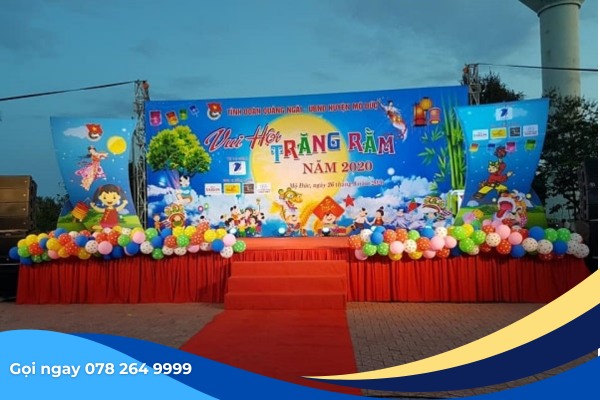 cho thuê sân khấu giá rẻ