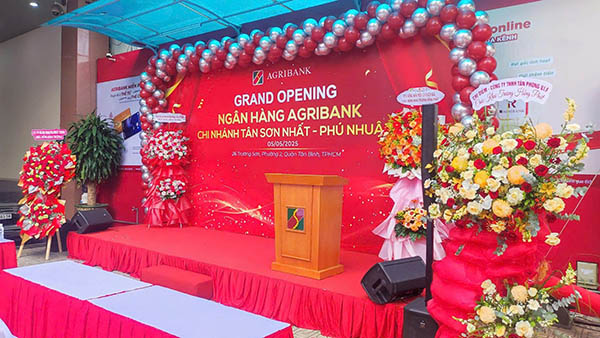 Cho thuê sân khấu sự kiện hcm