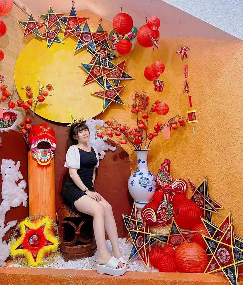 Trang trí tiểu cảnh trung thu quán ăn, nhà hàng