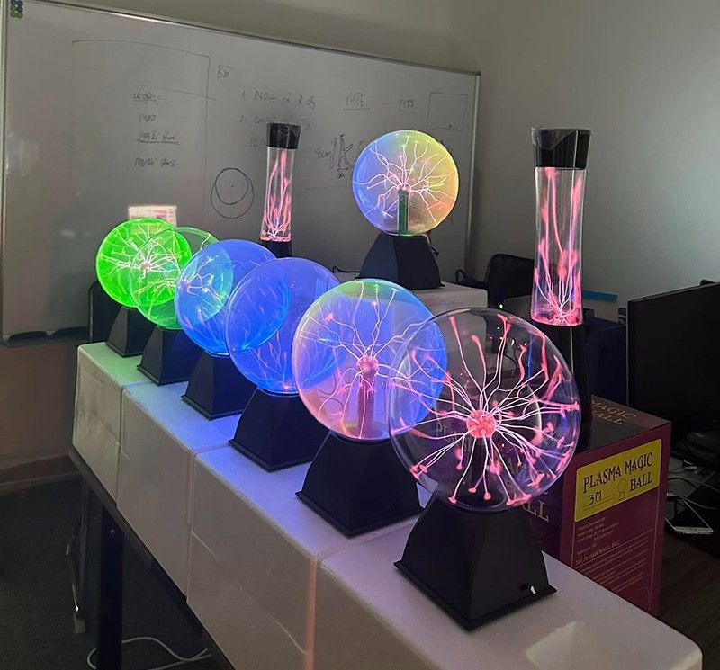7 quả cầu và 2 trụ Led hiệu ứng plasma