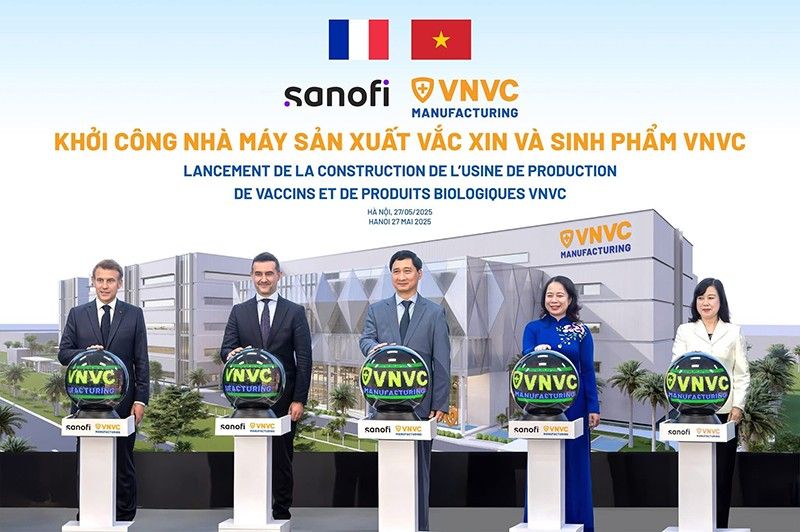 5 quả cầu led trong sự kiện khởi công nhà máy sản xuất Vắc Xin và sinh phẩm VNVC