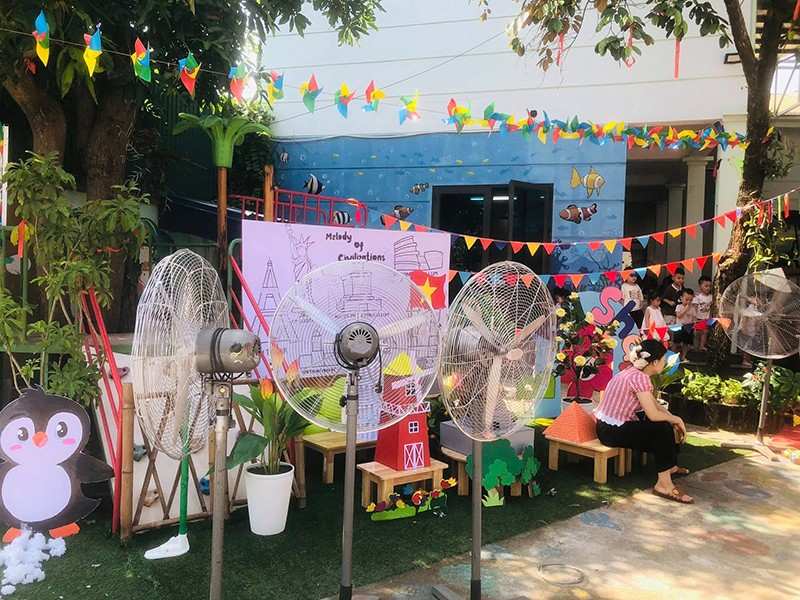 3 quạt công nghiệp trong sự kiện thiếu nhi