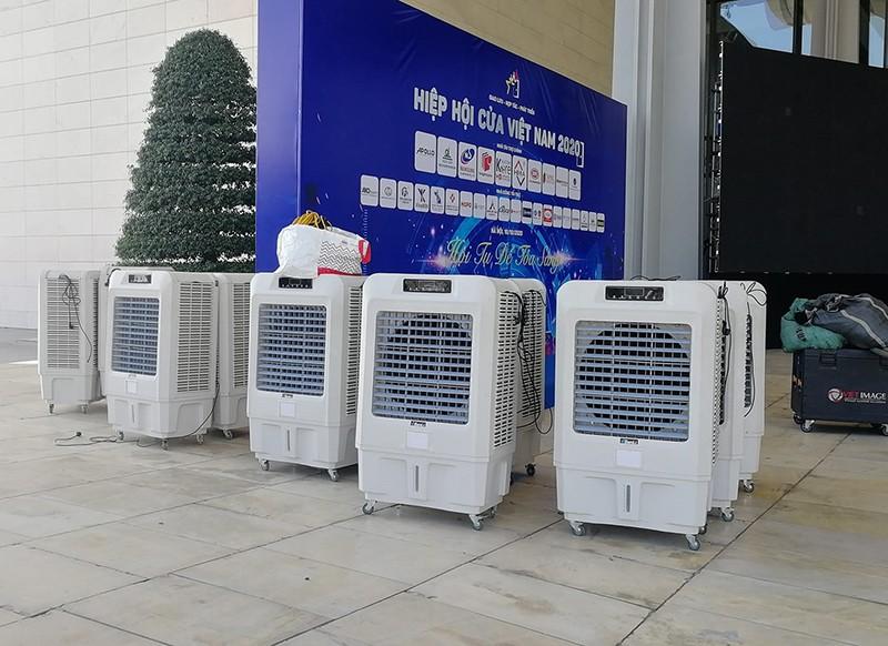Cho thuê thiết bị quạt làm mát cho sự kiện