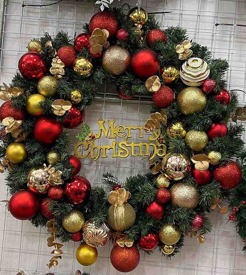 Vòng nguyệt quế trang trí noel