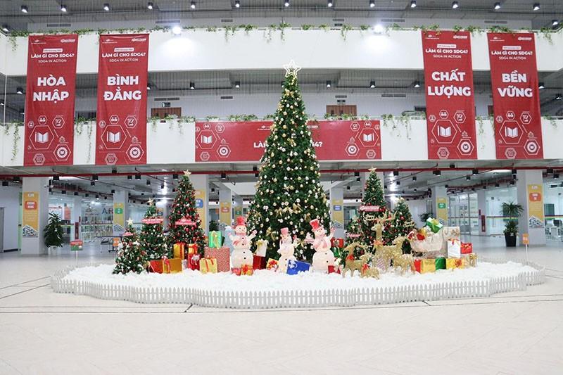 Trang trí noel tại trung tâm thương mại