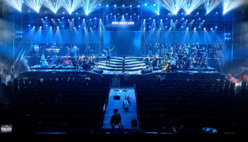 Layout sân khấu trước giờ biểu diễn