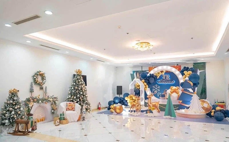 Trang trí Noel với tiểu cảnh và backdrop