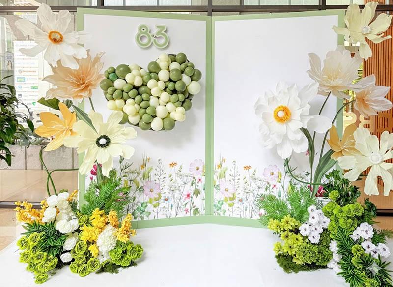 Mẫu backdrop 20/10 đẹp