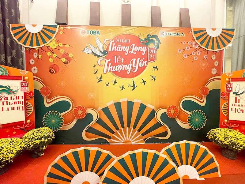 Backdrop tất niên year end party cho công ty Becka