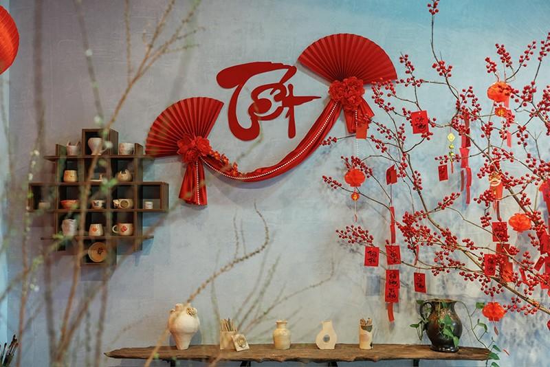 Trang trí Tết văn phòng đơn giản