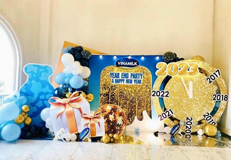 Backdrop Year End Pary và Happy New Year xanh vàng