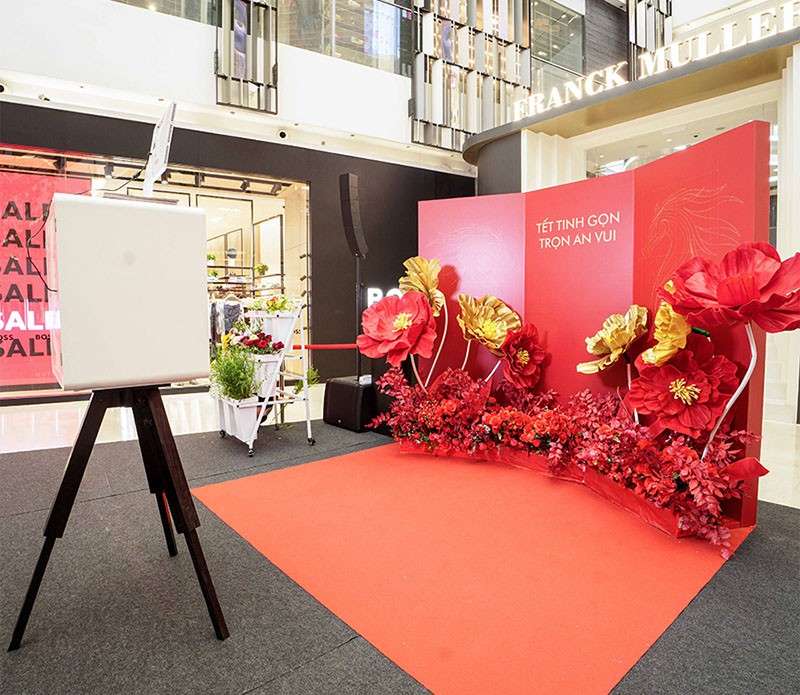 Thiết kế và thi công photobooth chụp Tết