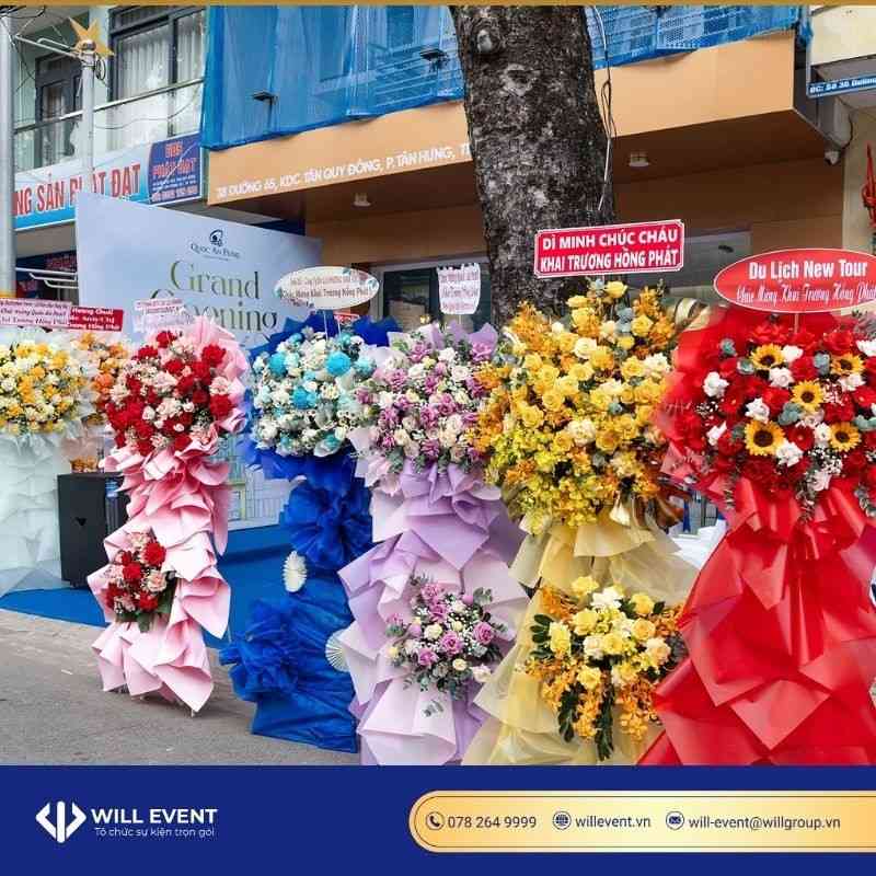 Lãng hoa khai trương