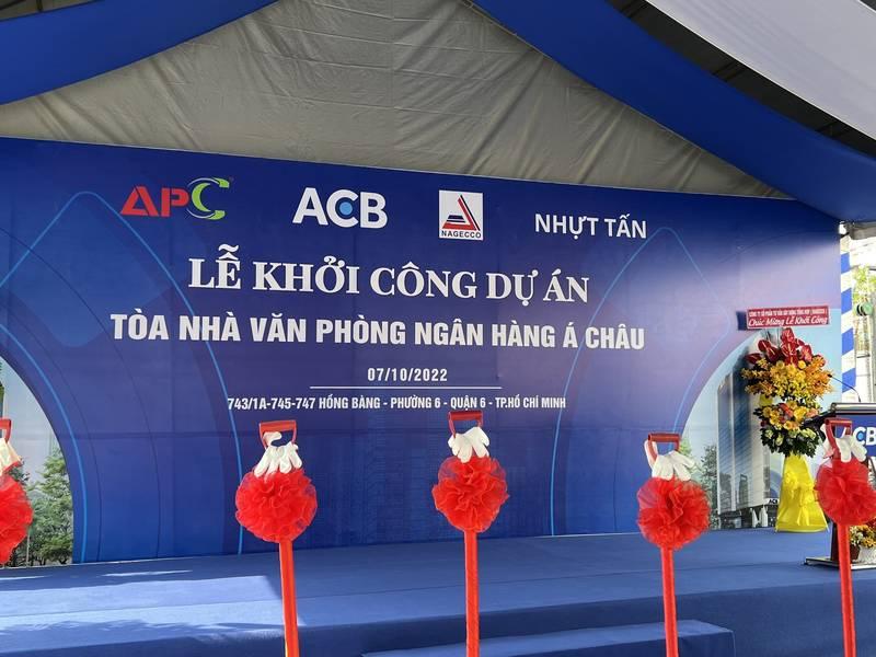 Lễ khởi công xây dựng trọn gói chuyên nghiệp tại dự án tòa nhà văn phòng ngân hàng Á Châu.