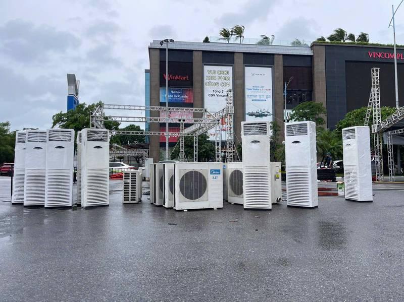 Cho thuê máy lạnh sự kiện công suất lớn, setup nhanh phục vụ ngoài trời tại Vincom Plaza.