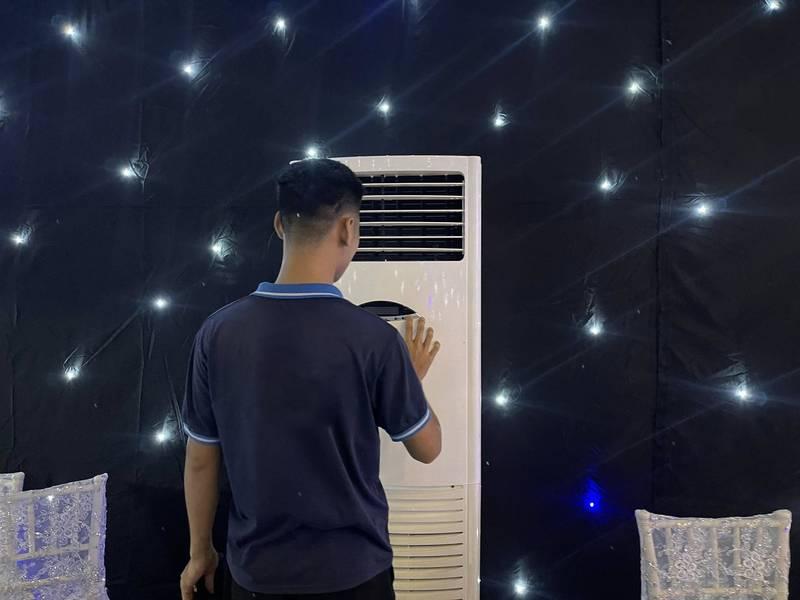 Cho thuê máy lạnh sự kiện công suất lớn với setup nhanh, phù hợp không gian đông người.