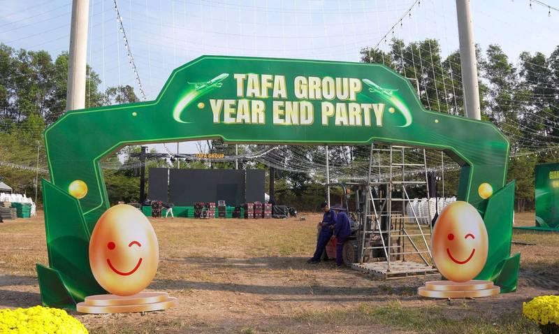 Thi công cổng chào sự kiện Year End Party của TAFA Group trọn gói booth sự kiện và siêu thị.