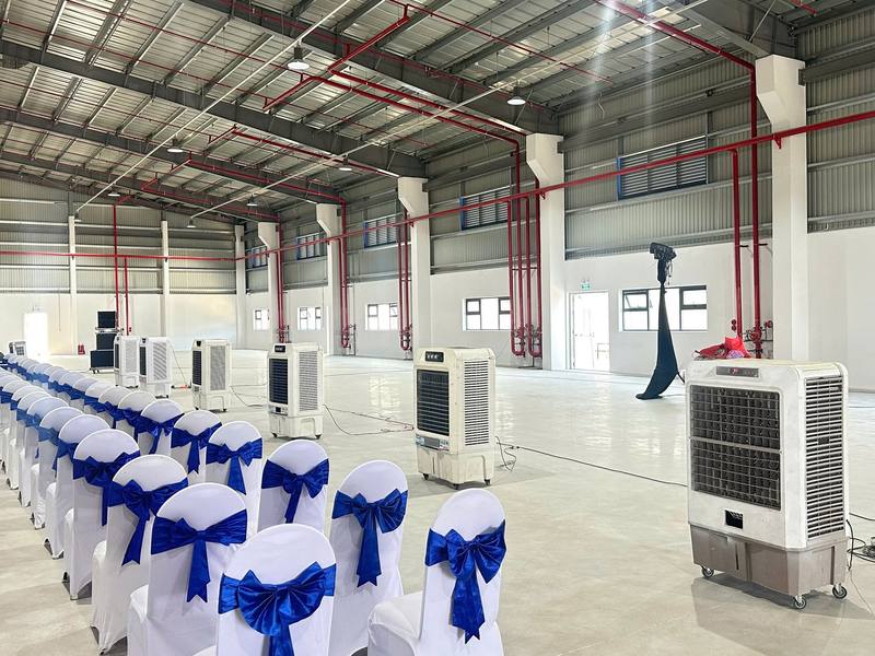 Các máy lạnh trong 1 sự kiện ở nhà máy