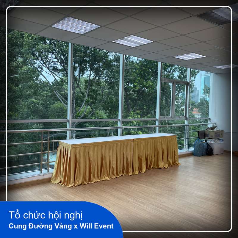 Tổ chức Hội nghị sơ kết hoạt động kinh doanh